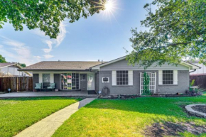 Texas Home with Yard 2 Mi to Prairie Creek Park